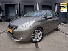 Peugeot 208 - 1.6 VTi Allure
