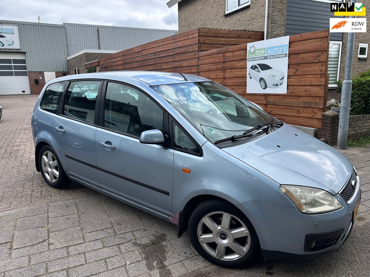 Ford Focus C-Max - 1.6-16V Futura 1.6-16V Futura nieuwe apk! - AutoWereld.nl