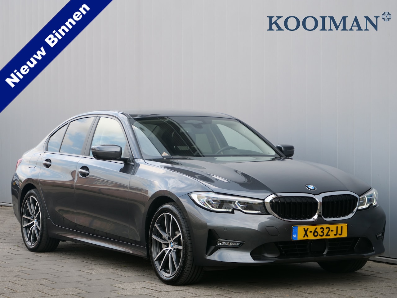 BMW 3-serie - 330e High Executive 292Pk Automaat Apple Carplay / Adaptive Cruise / Head-up Display - AutoWereld.nl