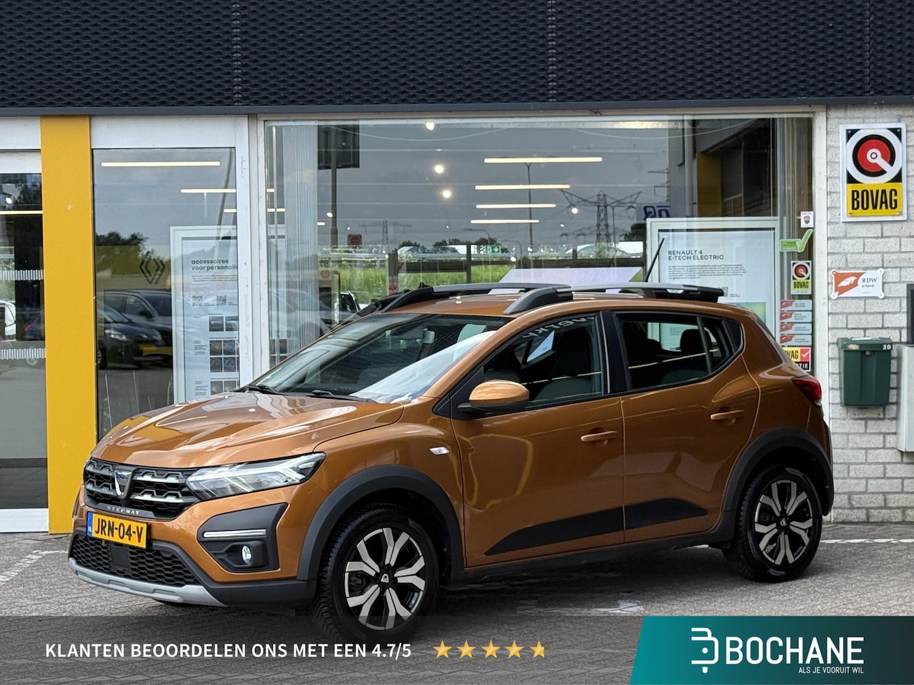 Dacia Sandero - 1.0 TCe 90 Comfort | Key-less | Climate Control | Stoelverwarming | Lichtmetaal | DAB | LE - AutoWereld.nl