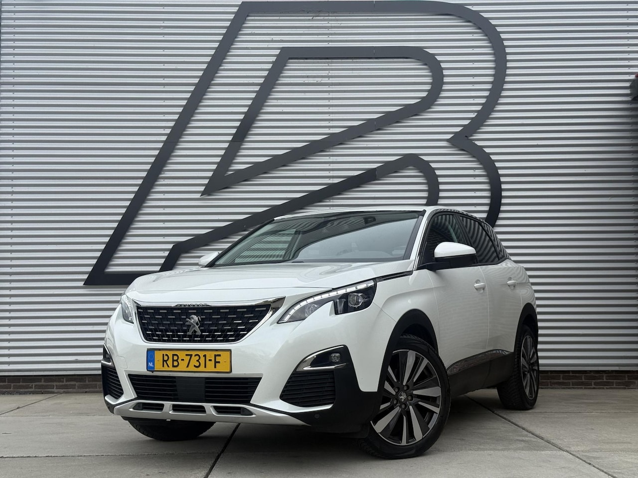 Peugeot 3008 - 1.2 PureTech Blue Lease Premium 2e Eigenaar|Navi|Camera|Clima|Cruise|Carplay|N.A.P|D-riem - AutoWereld.nl