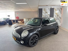 MINI 3-Deurs - 1.6 Cooper Pepper Apk Nieuw, Airco, N.A.P, Lm velgen, Bluetooth, E-Ramen, 2 sleutels+boekj