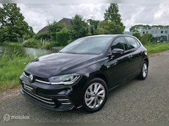 Volkswagen Polo - 1.0 TSI / Luxe / Navi / Camera / Carplay