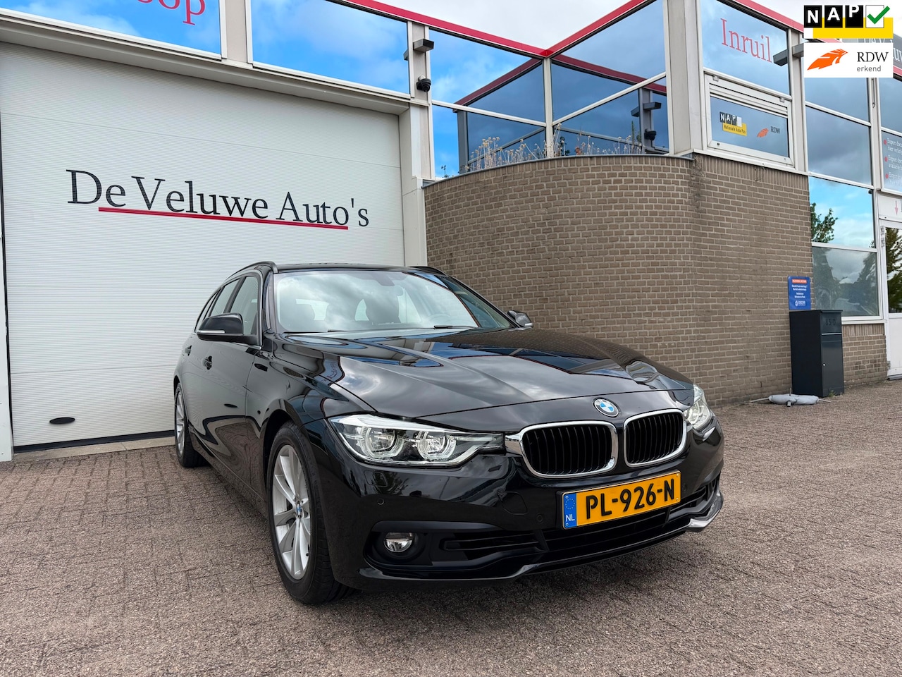 BMW 3-serie Touring - 330i Executive|Automaat|PDC|Cruise|LED - AutoWereld.nl