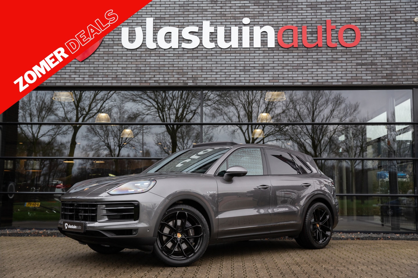 Porsche Cayenne - 3.0 E-Hybrid 3.0 E-Hybrid , Panoramadak, Sport Chrono, Luchtvering, Adapt. Cruise, Softclose, HUD, - AutoWereld.nl