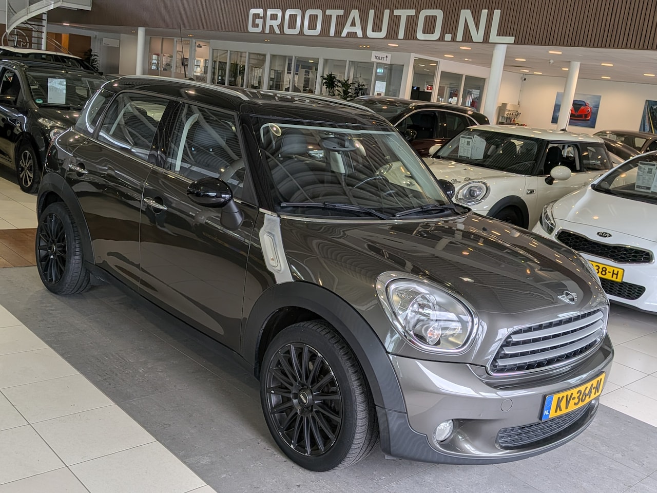 MINI Countryman - 1.6 Cooper Chili Airco, Cruise Control, Panoramadak - AutoWereld.nl