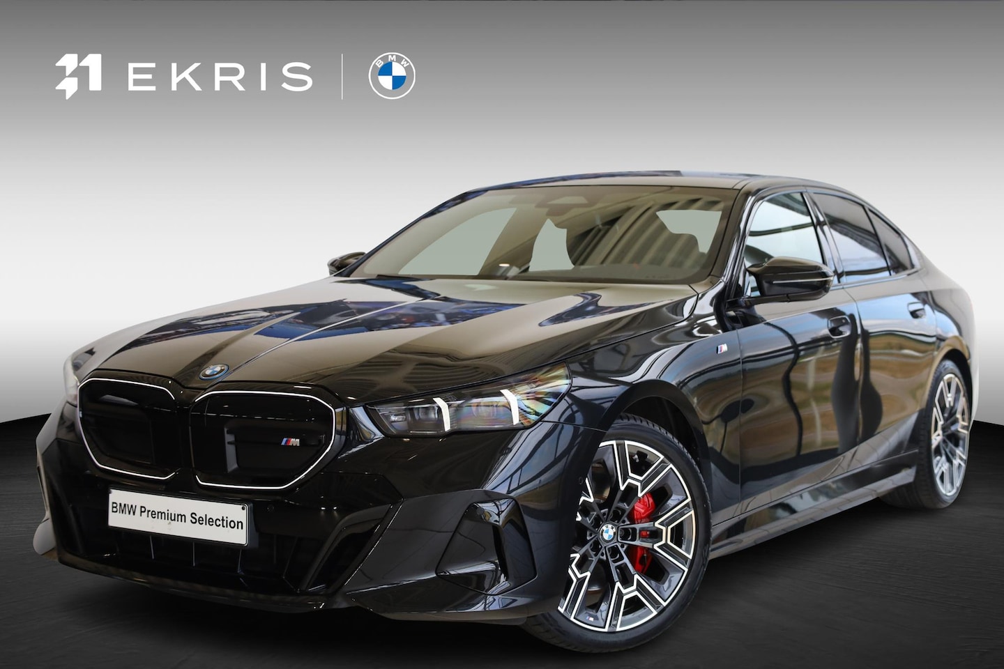 BMW i5 - M60 xDrive | M Sportpakket Pro | Harman/Kardon | Stoelverwarming | Elektr. Trekhaak - AutoWereld.nl
