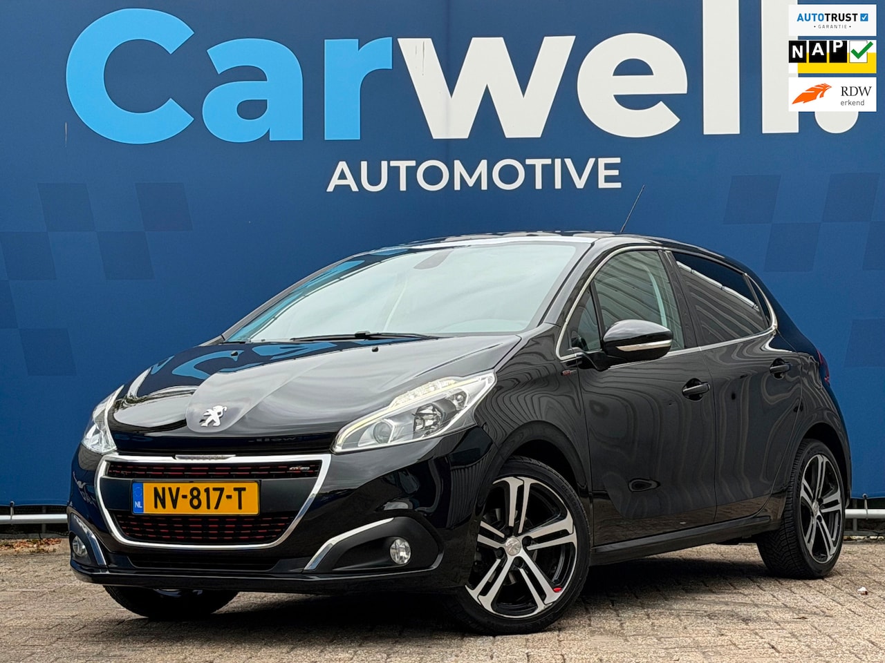 Peugeot 208 - 1.2 PureTech GT-line|Distributie VV|Pano|Camera|Navi|Climate|HalfLeder|Cruise|PDC|LMV|Apk - AutoWereld.nl
