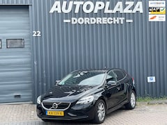 Volvo V40 - 1.5 T2 Momentum|DealerOnderh|Trekhaak|Navi|PDC|Stoelverw|
