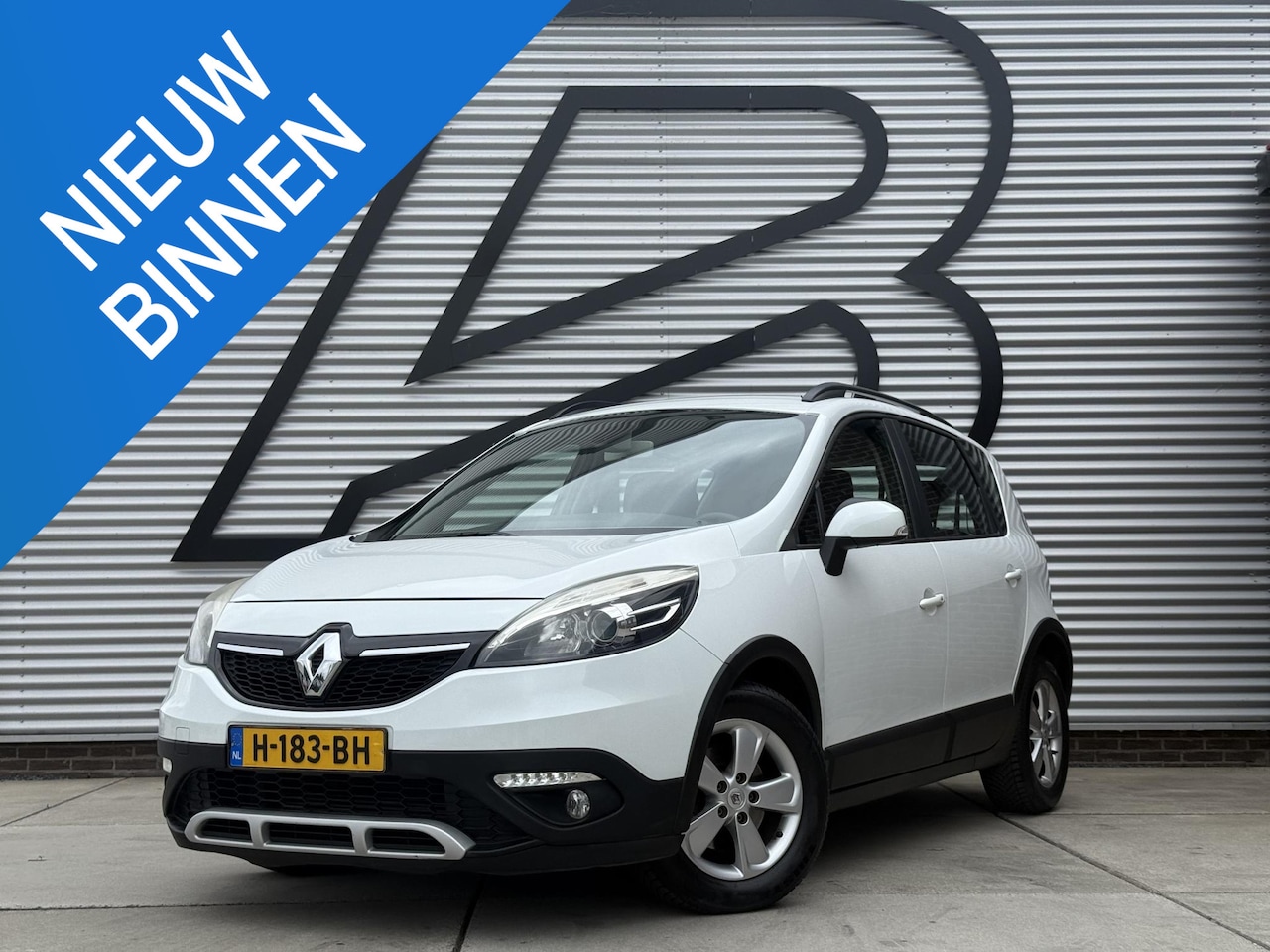Renault Scénic - 1.2 TCe Expression 2e Eigenaar|Cruise|Trekhaak|Clima|Navi|PDC|Elek ramen|APK tot 04-2027 - AutoWereld.nl