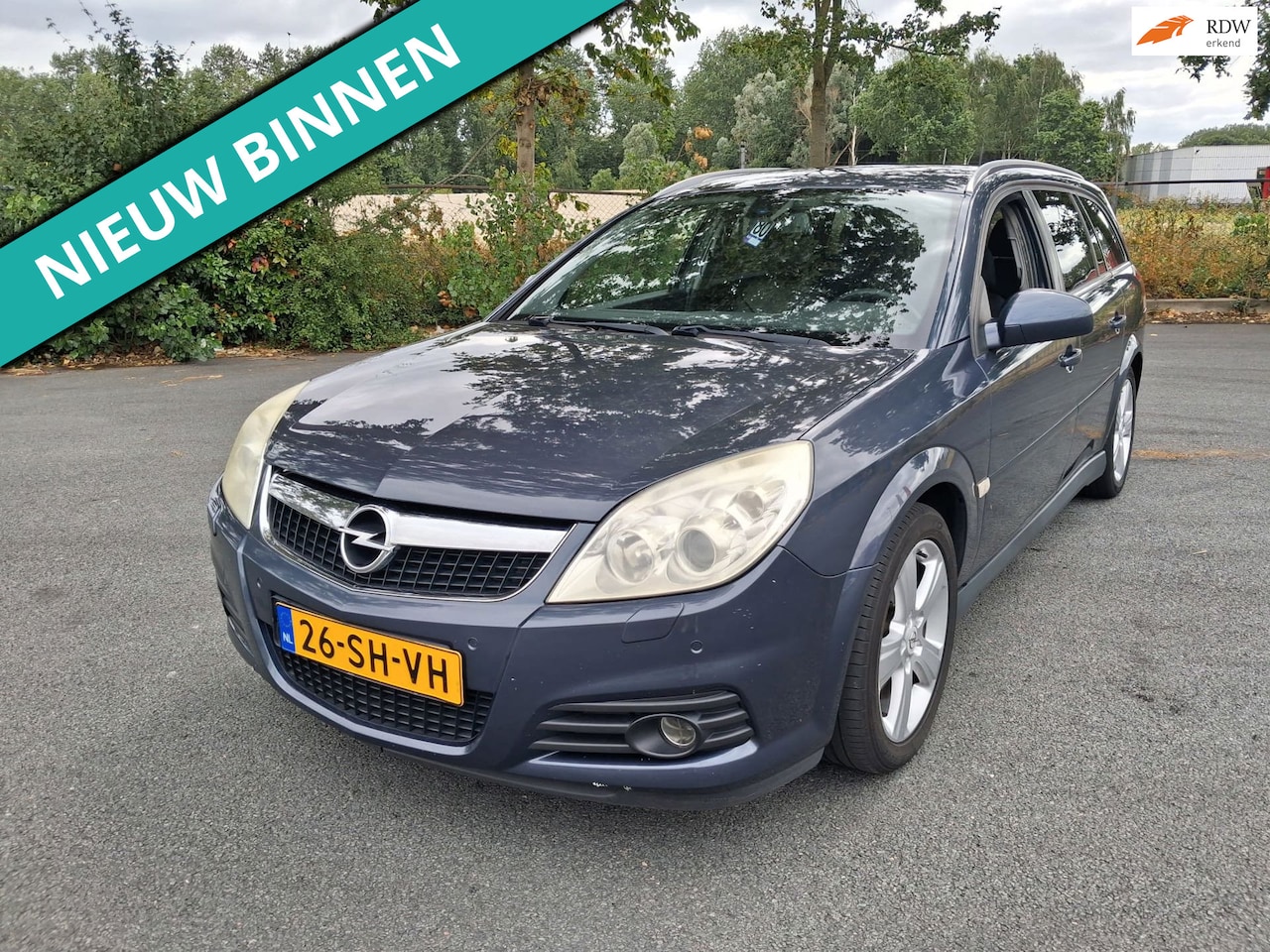 Opel Vectra Wagon - 2.2-16V Executive LEUKE AUTO RIJDT EN SCHAKELT GOED - AutoWereld.nl