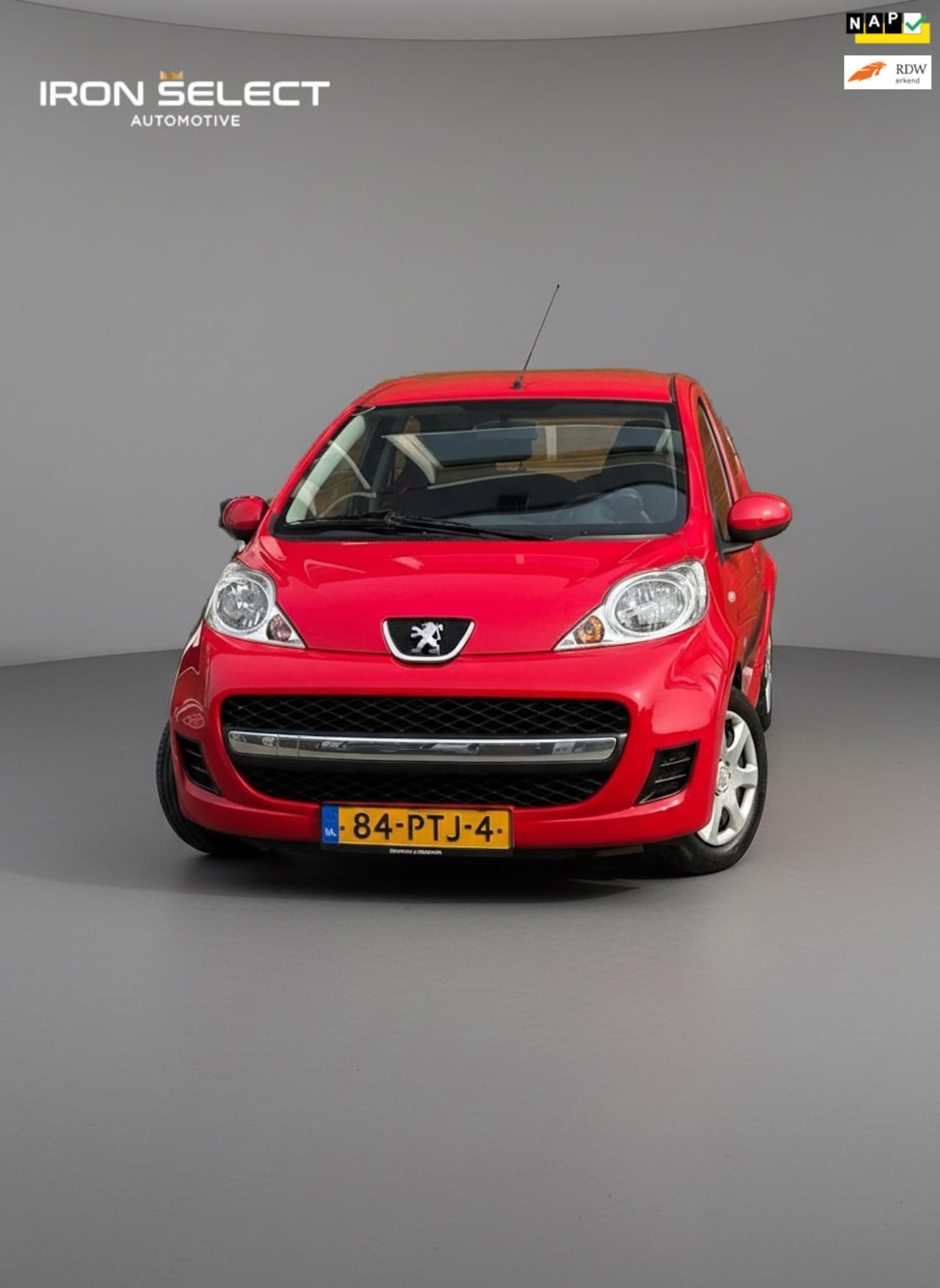 Peugeot 107 - APK APRIL 2027 I 1E EIGENAAR l AUTOMAAT l DEALER ONDERHOUDEN I - AutoWereld.nl