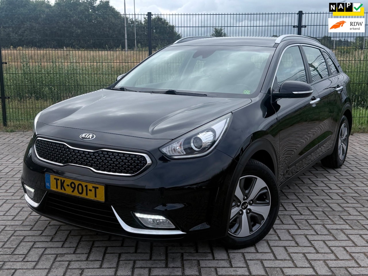 Kia Niro - 1.6 GDi Hybrid DynamicLine | 1ste eigenaar |Camera | PDC| Cruise Control | - AutoWereld.nl