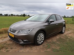 SEAT Leon - 1.0 EcoTSI Style Connect|Carplay|Trekhaak|Parkeercamera|Bluetooth|Nieuwe APK|NL-auto-NAP|6