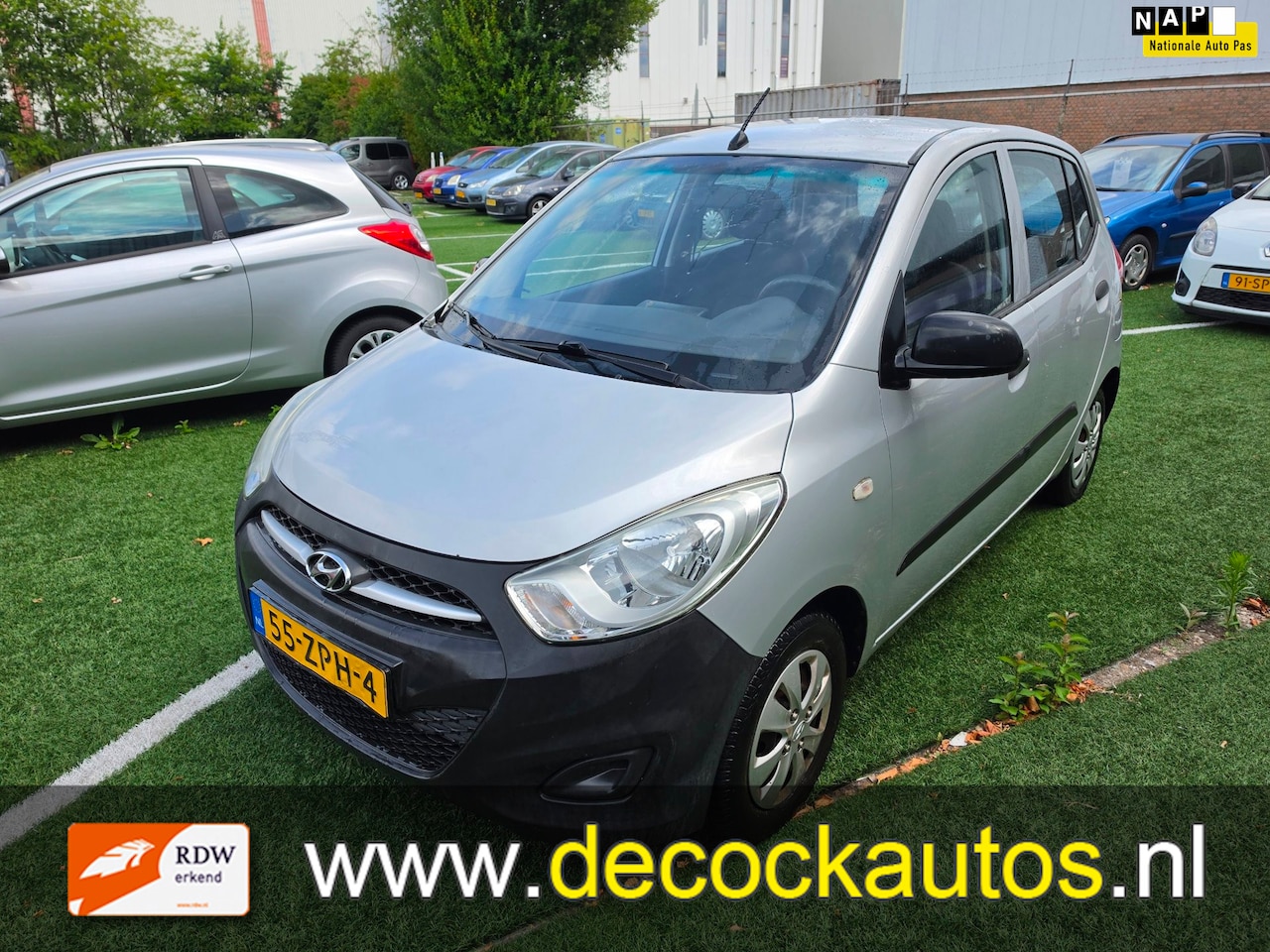 Hyundai i10 - 1.0 Pure/TREKHAAK - AutoWereld.nl