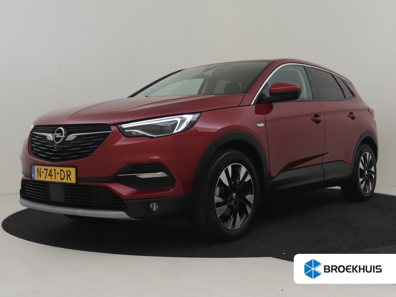Opel Grandland X - 1.2 Turbo Business Elegance l Trekhaak l Riem Vervangen l Apple Car play/Android l Navigat - AutoWereld.nl