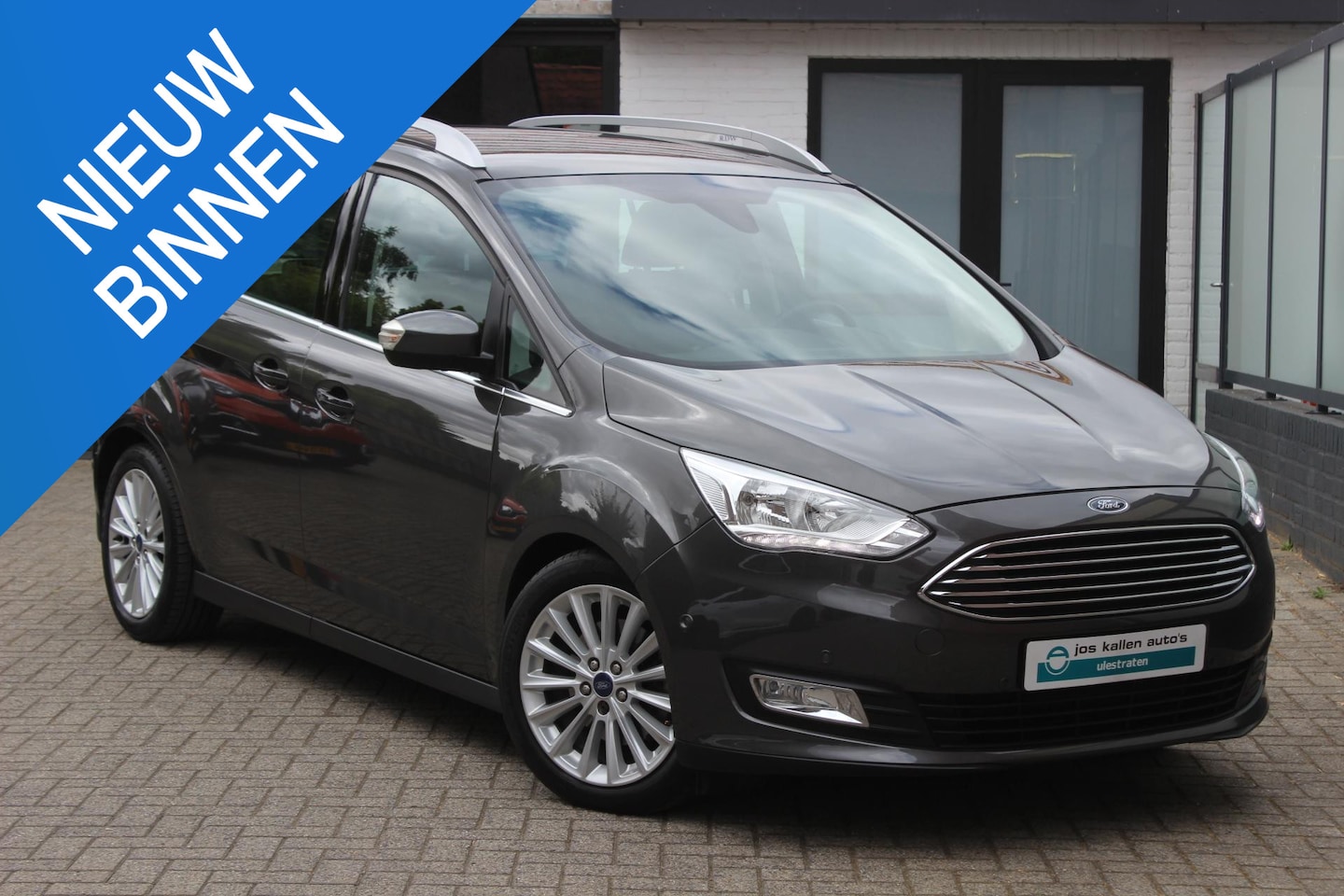 Ford Grand C-Max - 1.5 Titanium Technology Pack|PDC|Camera|Trekhaak - AutoWereld.nl