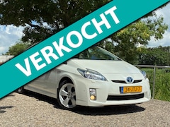Toyota Prius - 1.8 Dynamic | Solar roof + Pano + Xenon + Navi + Clima + Cruise nu €4.975,