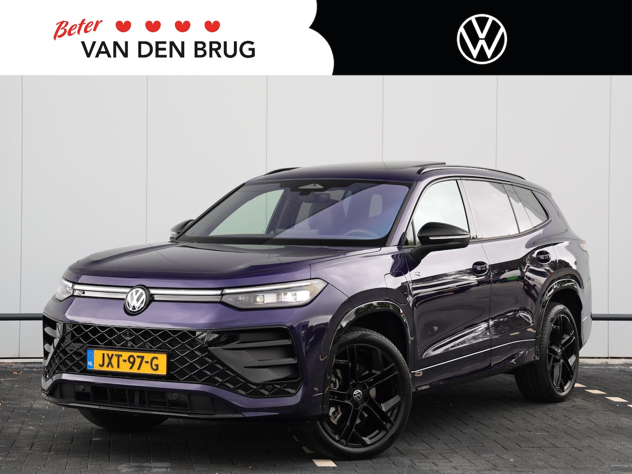 Volkswagen Tayron - 1.5 eHybrid R-Line Edition 272pk DSG | Black Style | Lederen bekleding | Trekhaak | Panora - AutoWereld.nl