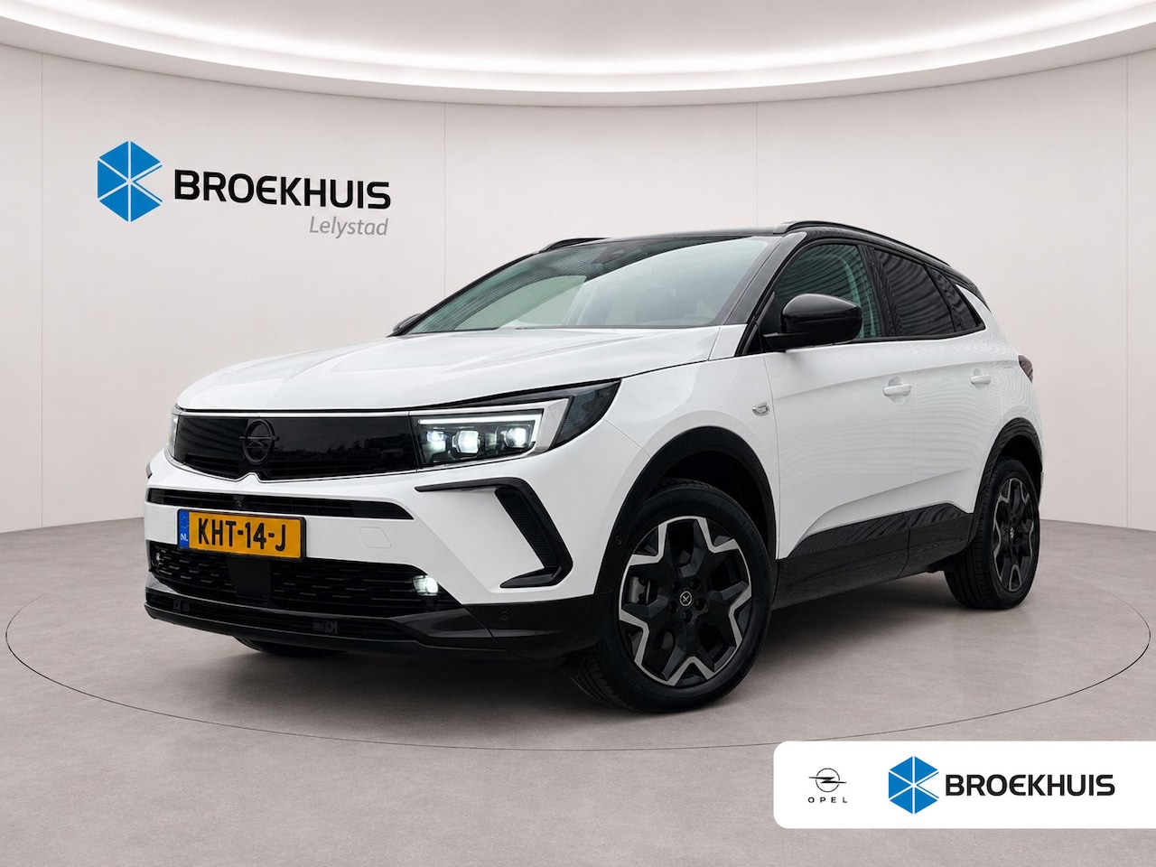 Opel Grandland - 1.2 TURBO 130PK LEVEL 4 ULTIMATE AUTOMAAT / NAVI / LEDER / CLIMA / LED / PDC / AGR / 19" L - AutoWereld.nl