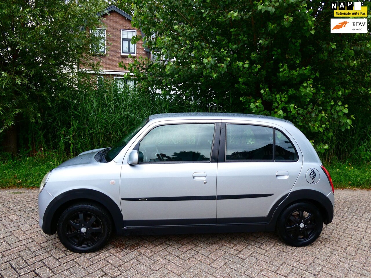 Daihatsu Trevis - 1.0 5-deurs Airco Zuinig Degelijke Jap APK Sep. 2027 - AutoWereld.nl