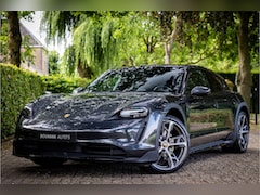 Porsche Taycan Cross Turismo - 4 93 kWh Panorama 21" Bose Off Road Design Warmtepomp