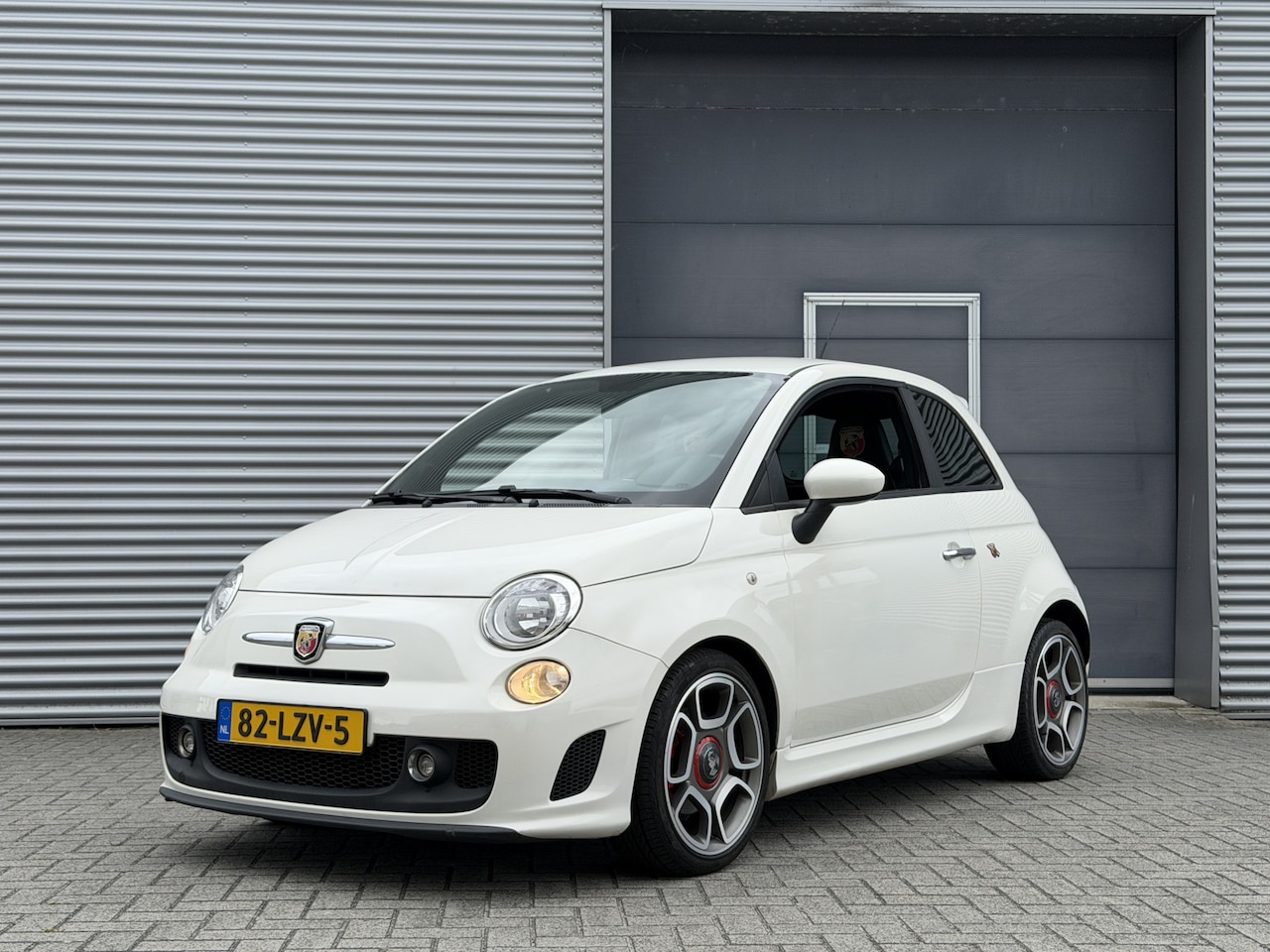 Fiat 500 Abarth - 1.4-16V I 135 PK I Airco I Leder - AutoWereld.nl