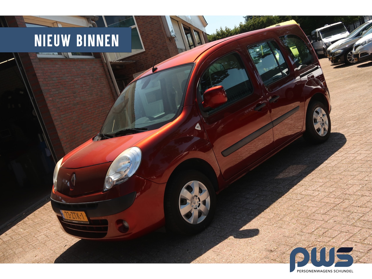 Renault Kangoo Family - 1.6-16V Privilège Rolstoel / 5 pers. / aut. / airco / luchtvering - AutoWereld.nl