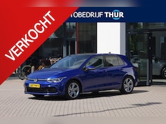 Volkswagen Golf - 1.5 eTSI R-Line Business 150PK / 110kW DSG, LED Matrix (IQ.Lights), dynamische grootlichta