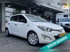 Hyundai i20 - 1.2i Business Edition | AIRCO | ELEK.RAMEN | NAP |APK
