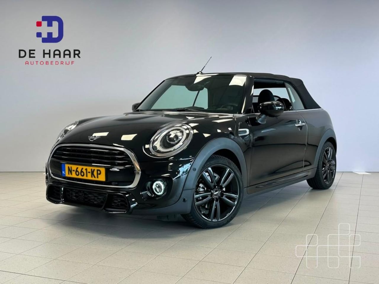 MINI Cabrio - 1.5 COOPER Sidewalk Edition JCW Sensoren V+A Stoelverwarming Navigatie - AutoWereld.nl