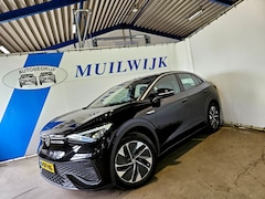 Volkswagen ID.5 - ID.5 Pro 77 kWh / Trekhaak / SoH 93% / NL Auto