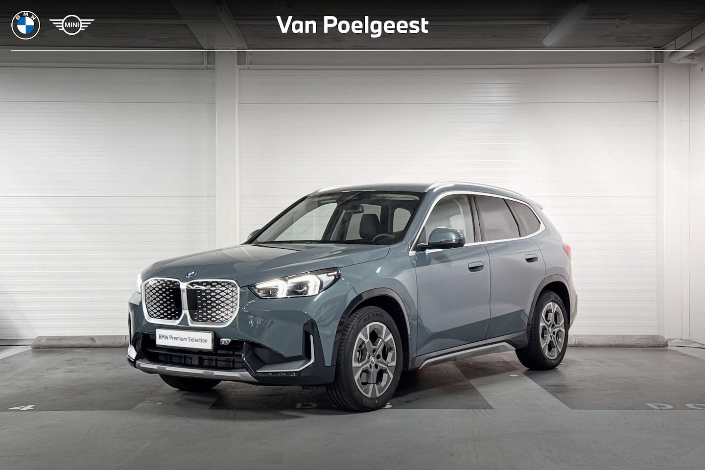 BMW iX1 - eDrive20 Pure Edition | X-Line | Comfort Access | Stoelverwarming | Premium Pack - AutoWereld.nl