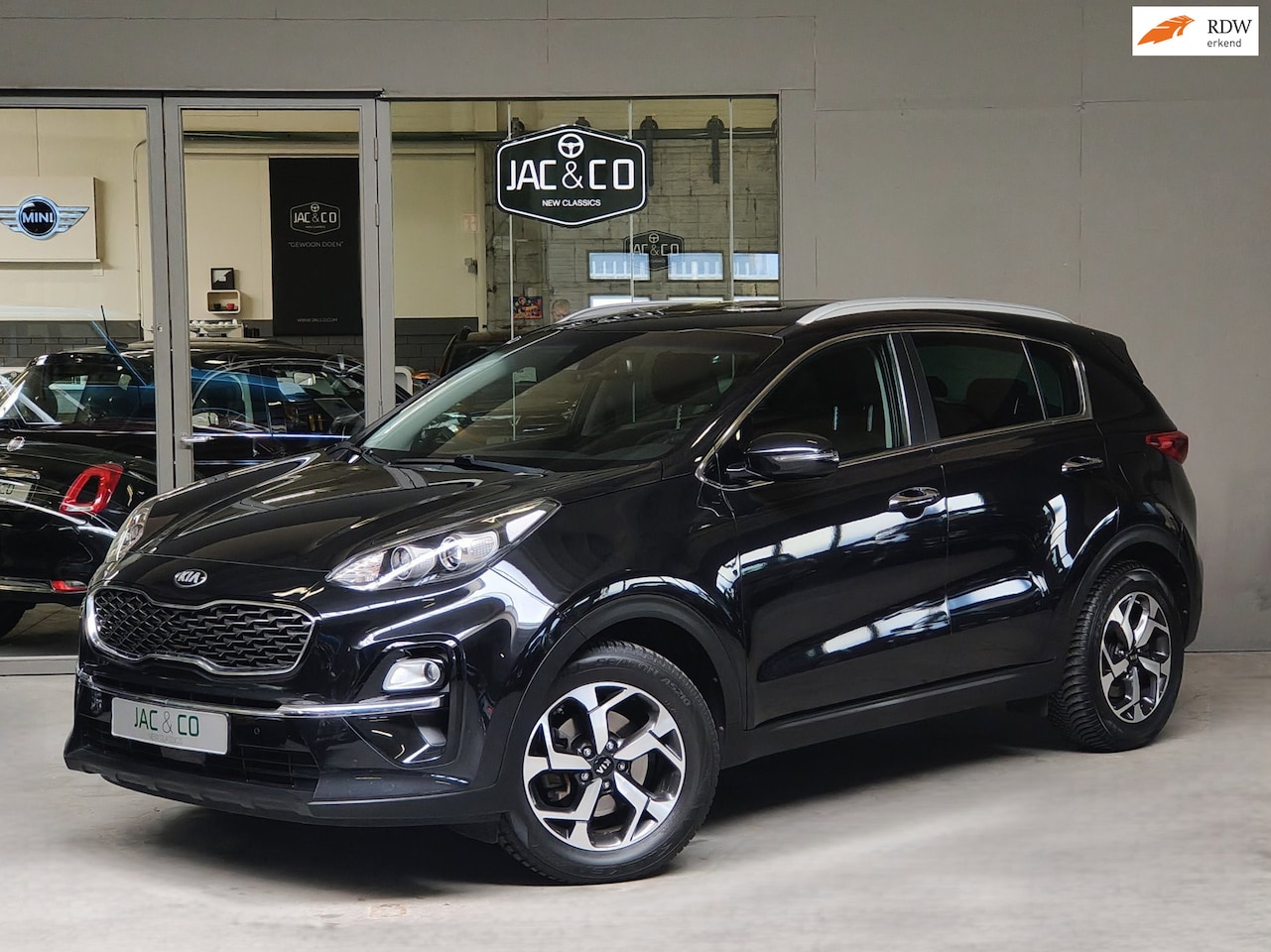 Kia Sportage - 1.6 T-GDI DynamicLine (€16790,- ex BTW) Apple Carplay - AutoWereld.nl