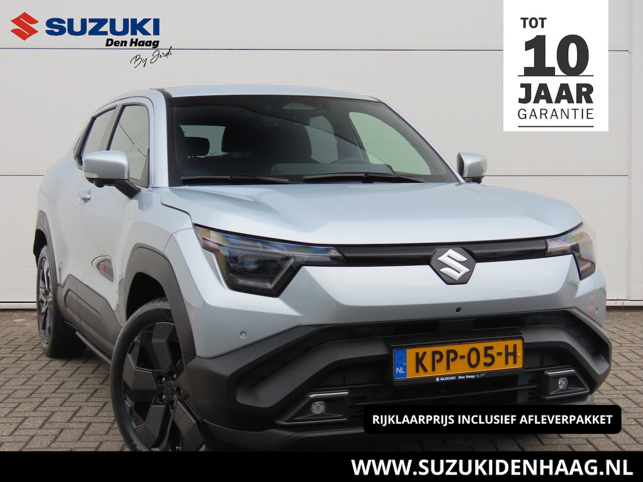 Suzuki e Vitara - Style 61 kWh Demo-Deal!! Apple Car Play| Android Auto| Sunroof - AutoWereld.nl