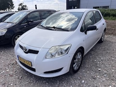 Toyota Auris - 2.0 D-4D Terra Airco Clima Trekhaak Nette staat