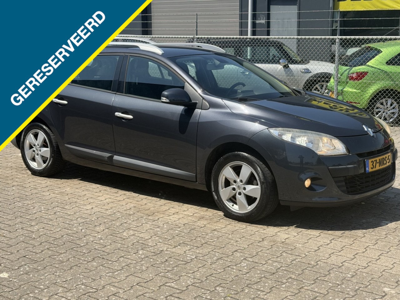 Renault Mégane Estate - 1.6 Airco Navigatie Cruise Apk:7-2027 - AutoWereld.nl