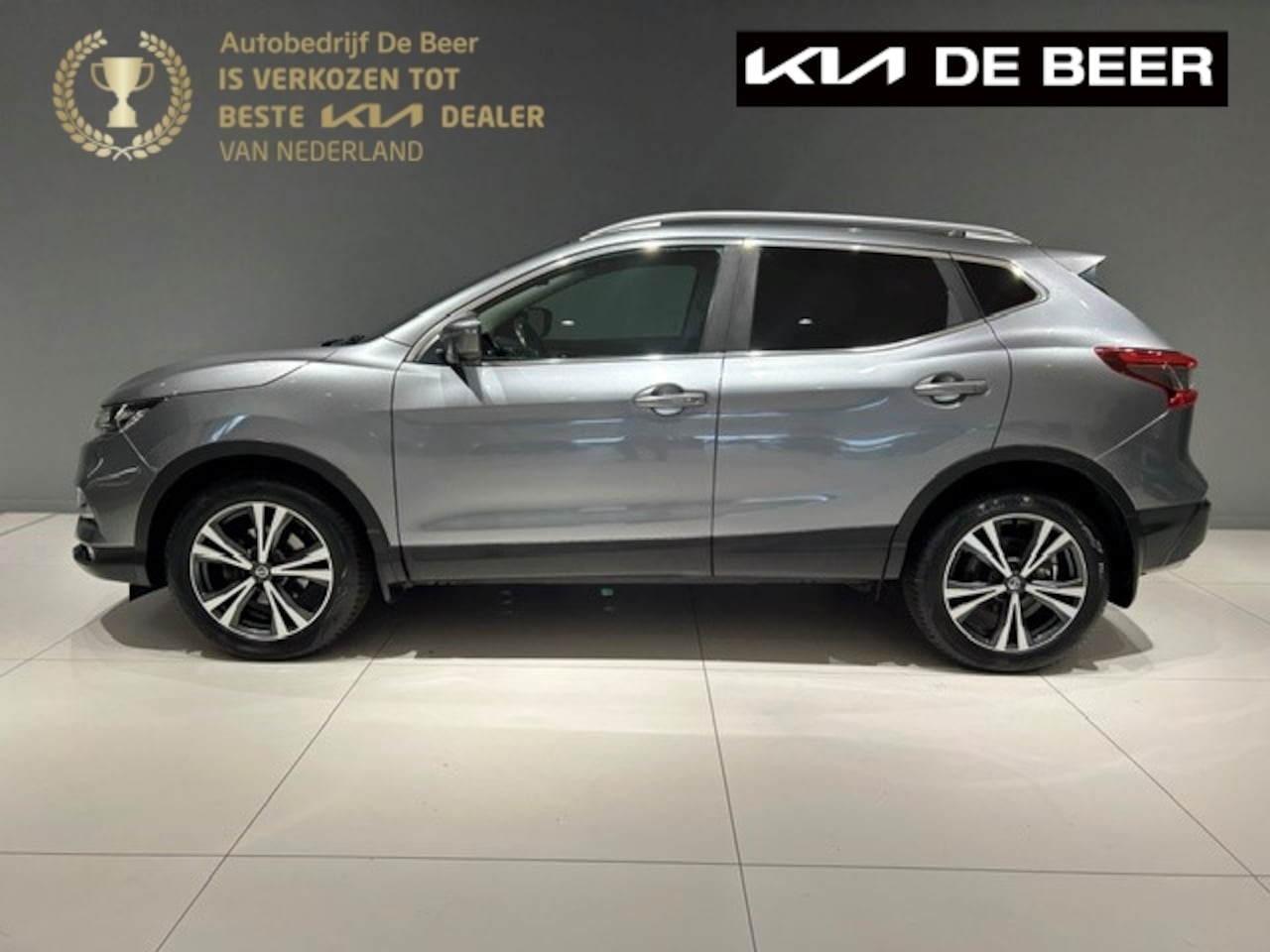 Nissan Qashqai - 1.2 115pk DIG-T XTRONIC Business Edition Pano Trekhaak ALLseason - AutoWereld.nl