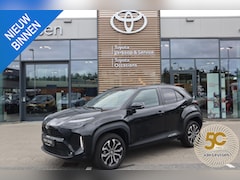 Toyota Yaris Cross - 1.5 HYBRID 115 DYNAMIC STOEL/STUURVERW CAMERA APPLE/ANDROID 17 '' LM-VELGEN LED KEYLESS AD