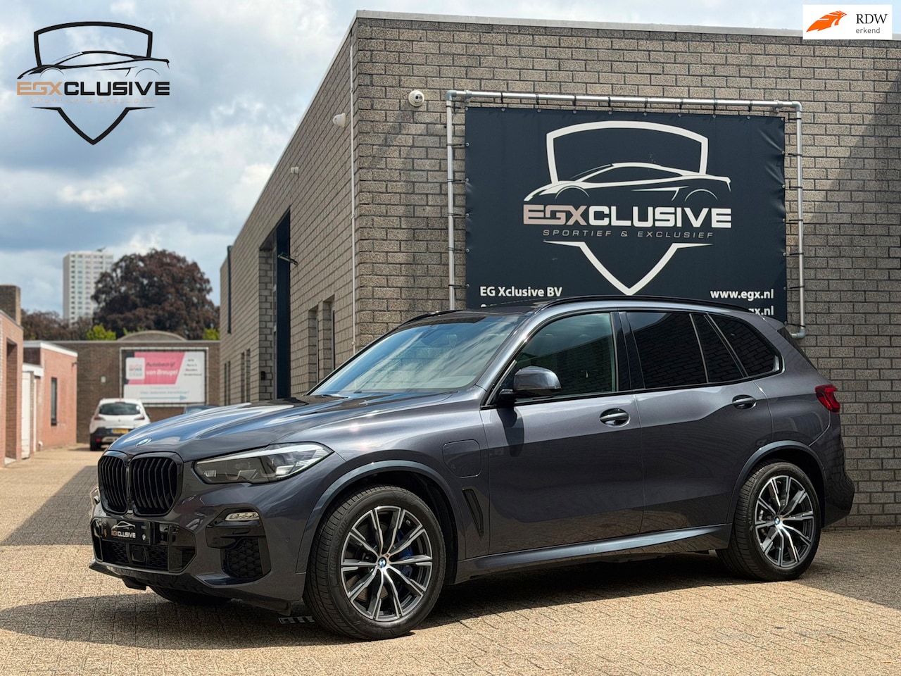 BMW X5 - XDrive45e High Executive BTW|PANO|CAMERA|ACC|LUCHTVERING|DEALER ONDERHOUDEN| - AutoWereld.nl