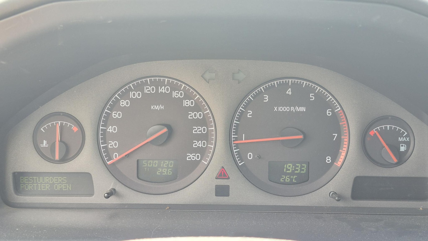 Volvo V70 - 2.4 T AWD Comfort Line 200 PK I AWD I APK 24-3-27