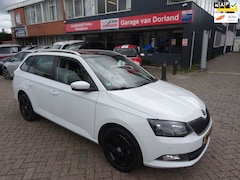 Skoda Fabia Combi - 1.2 TSI Style Businessline Pro/Airco/Panodak/LMV