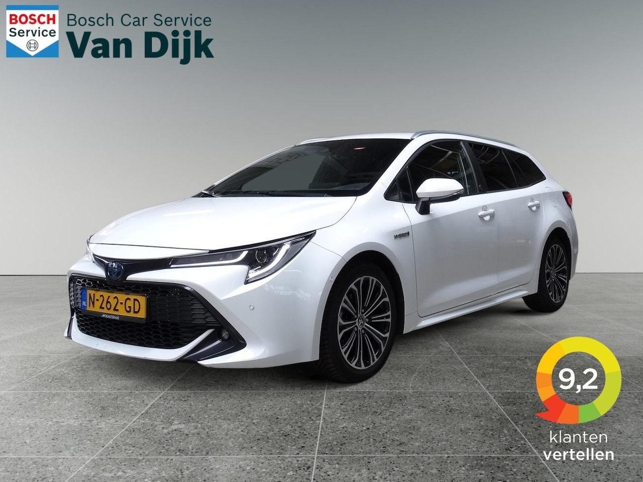 Toyota Corolla Touring Sports - 1.8 Hybrid ACC|Camera|Keyless - AutoWereld.nl