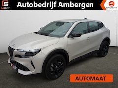 Alfa Romeo Junior - 1.2 Turbo Hybrid (136PK) Ibrida Speciale Géén Afleverkosten
