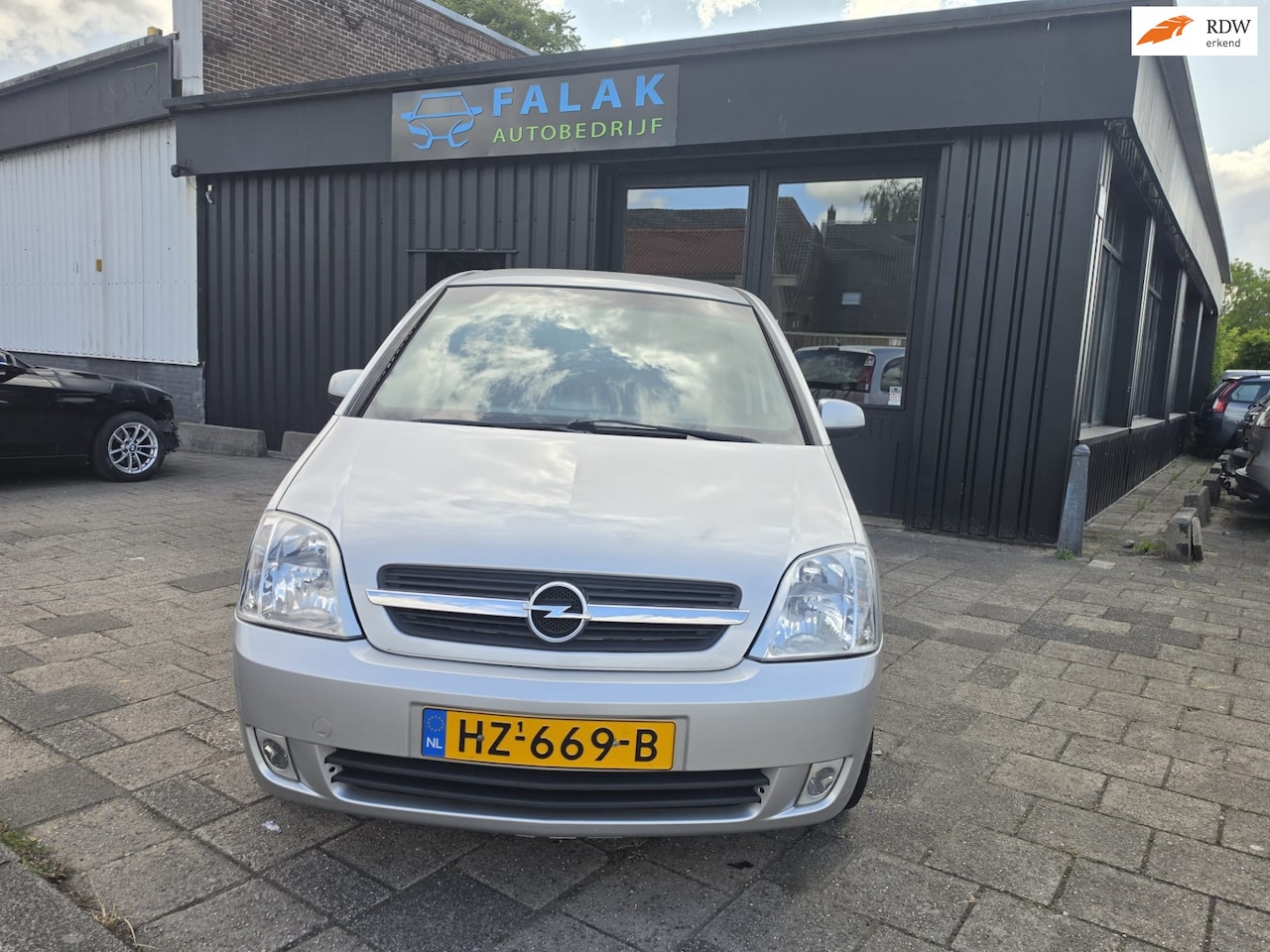 Opel Meriva - 1.6-16V Cosmo 1.6-16V Cosmo - AutoWereld.nl