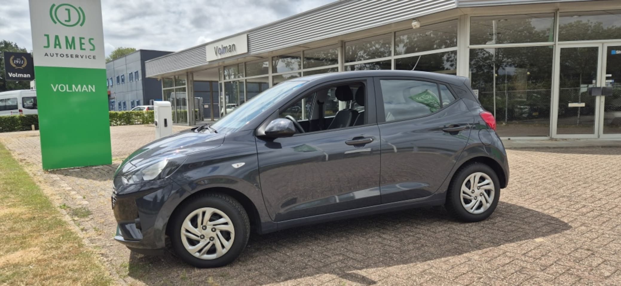 Hyundai i10 - 1.0 Comfort Smart Camera, Navigatie, Apple Android Carplay - AutoWereld.nl