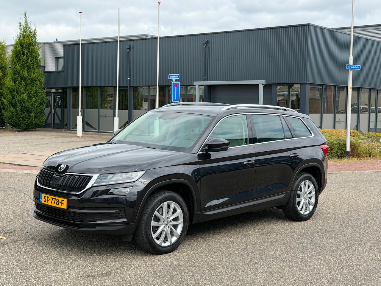 Skoda Kodiaq - 2.0 TSI 4x4 Style Business 7persoons camera - AutoWereld.nl