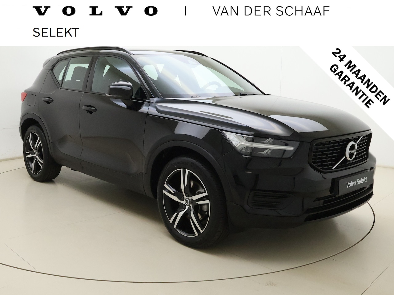 Volvo XC40 - B4 211pk Automaat R-Design / Adapt. Cruise / Stoelverwarming / Trekhaak / 19'' / DAB / Ala - AutoWereld.nl