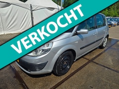 Renault Scénic - 2.0-16V Dynamique Comfort Airco trekhaak APK 10-2026