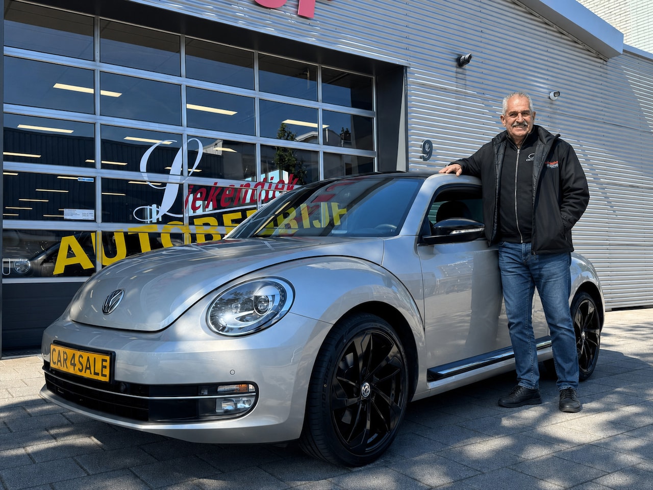 Volkswagen Beetle - 1.4 TSI Sport 160PK - Navigatie I Airco I LED I PDC I 19' Sport velgen - Sport pakket I De - AutoWereld.nl